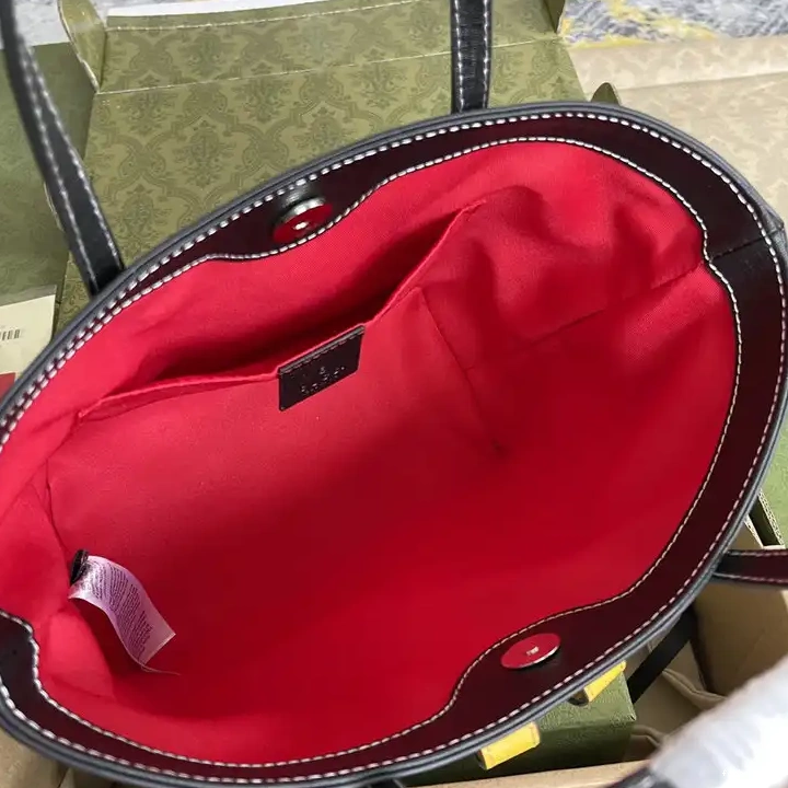 Fashionrepsfam ru Gucci 2207DJ0049 Bag 0606